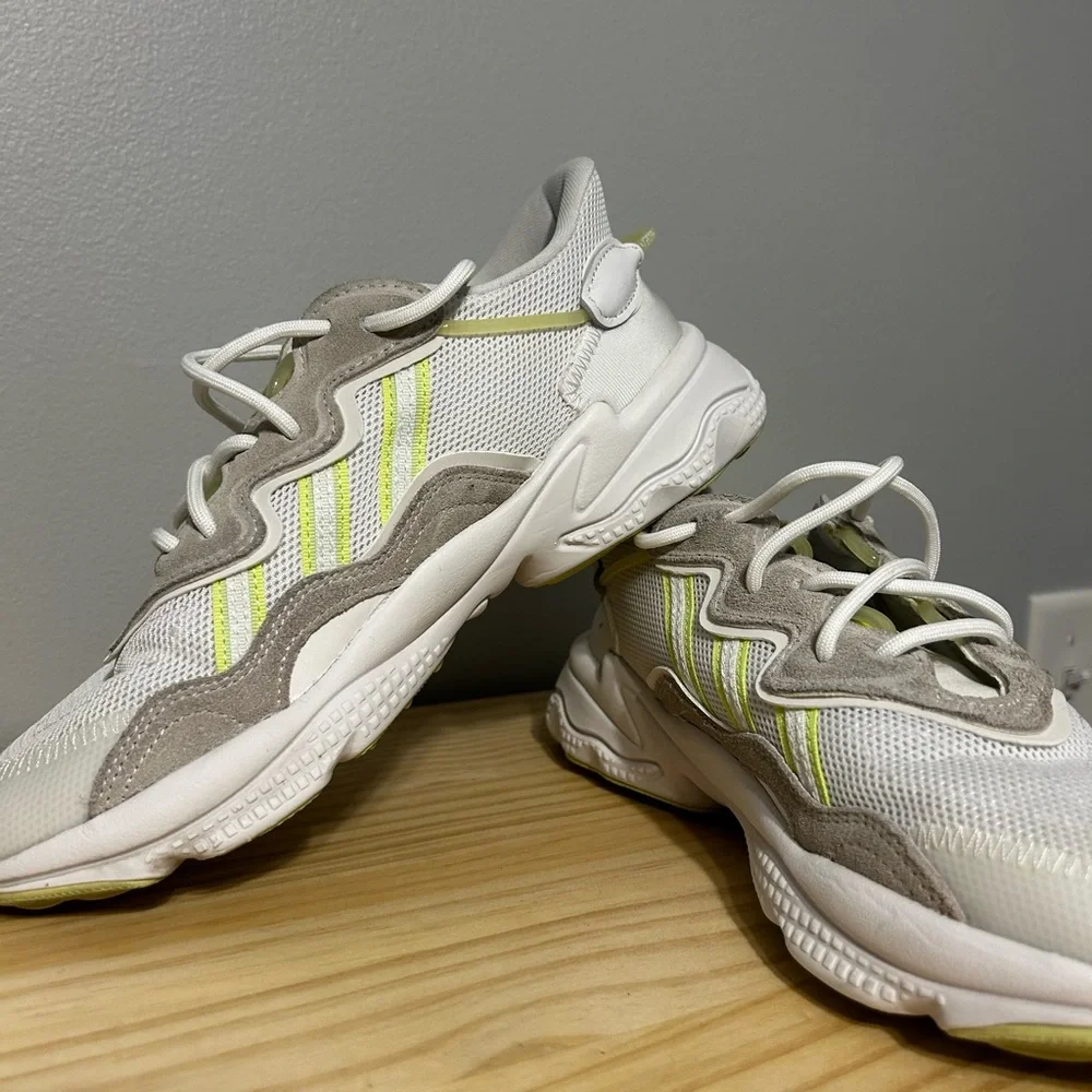 Adidas - Picture 2 of 4